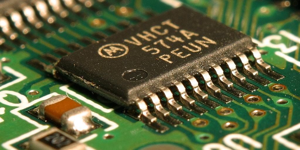 integrated circuit chip close-up technology